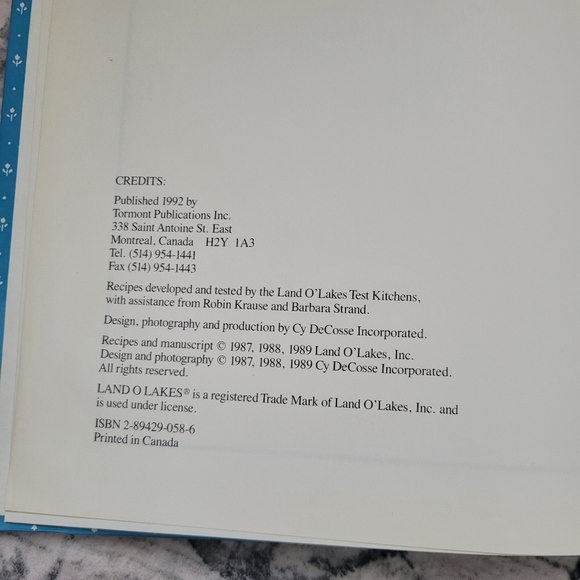 Vintage Traditional Cookbooks - Picture 11 of 12